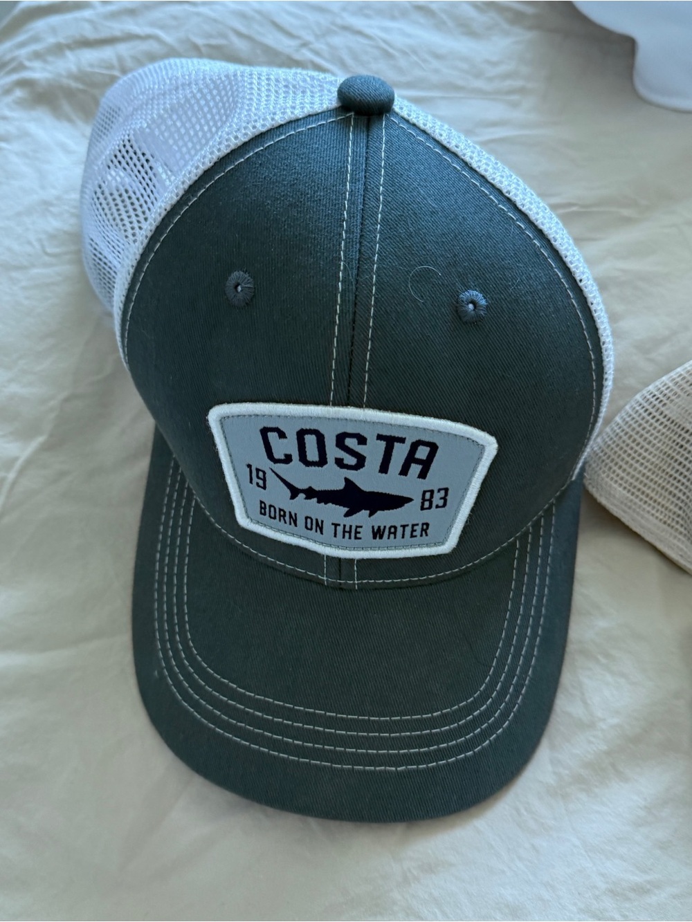 Costa hat